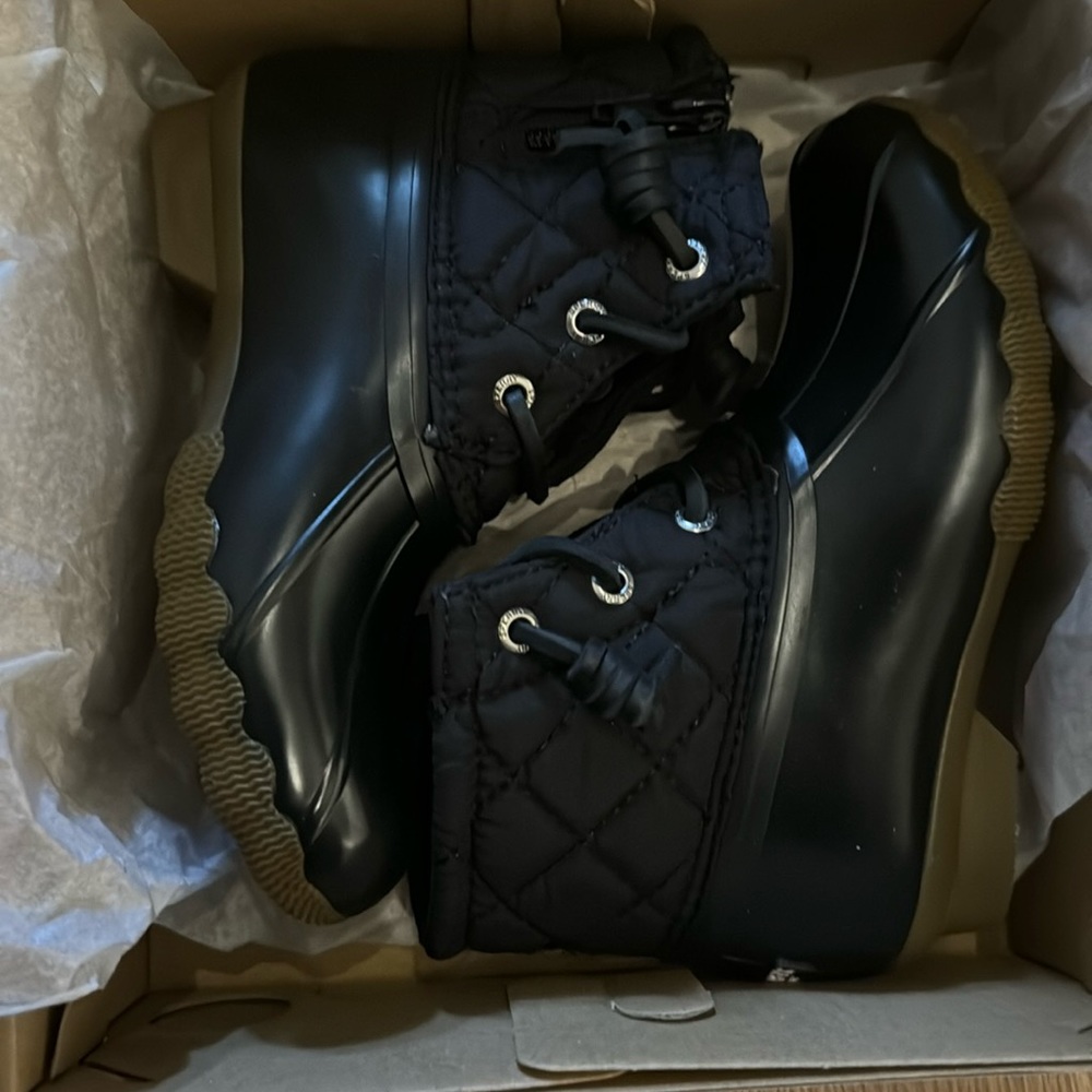 Sperry duck boots